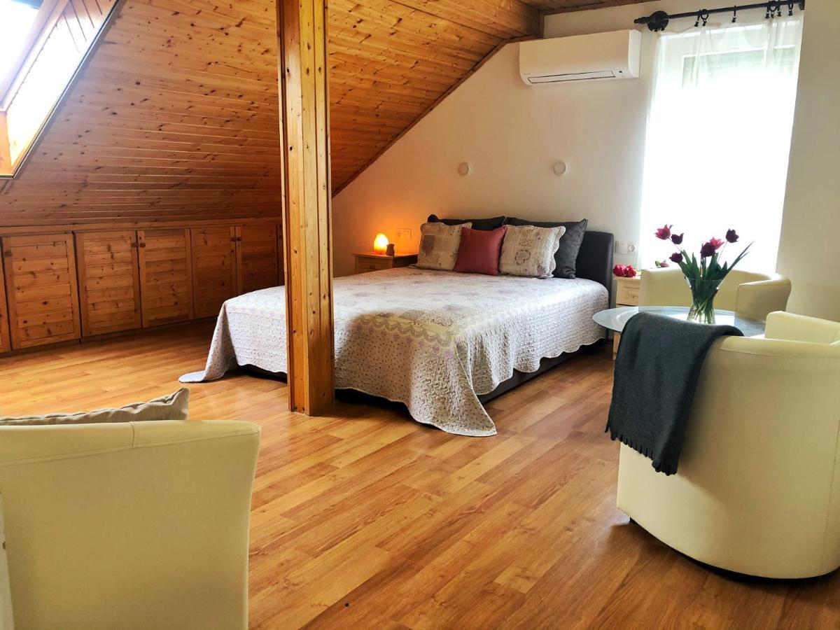 Balaton Apartman بالوزناك المظهر الخارجي الصورة