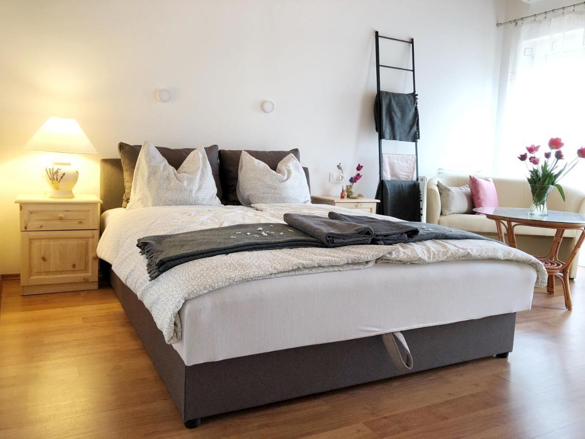 Balaton Apartman بالوزناك المظهر الخارجي الصورة