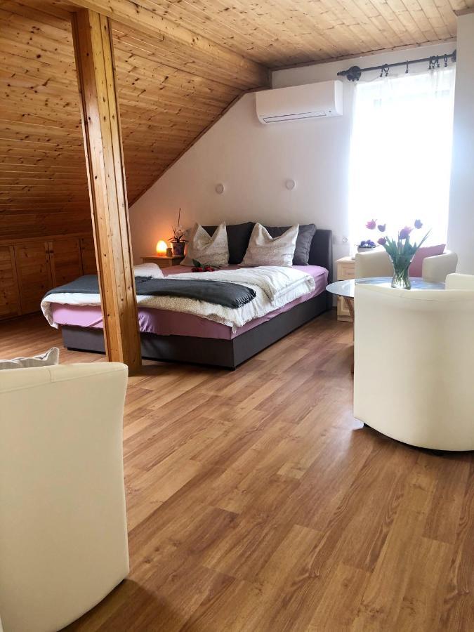 Balaton Apartman بالوزناك المظهر الخارجي الصورة