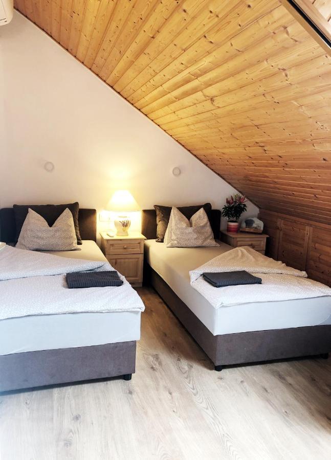 Balaton Apartman بالوزناك المظهر الخارجي الصورة