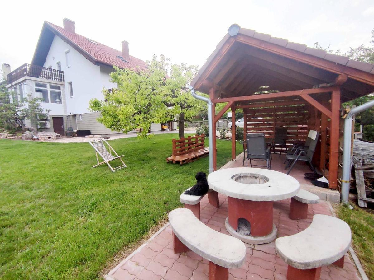 Balaton Apartman بالوزناك المظهر الخارجي الصورة
